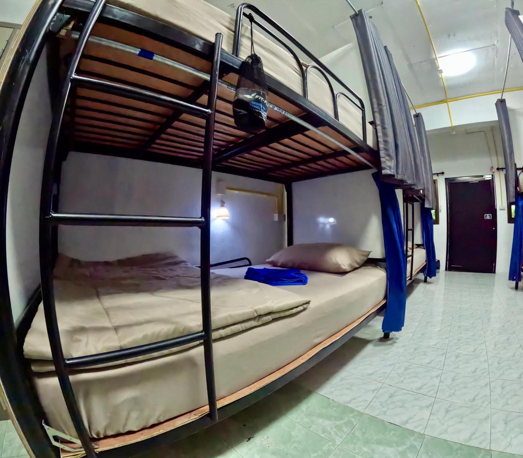 Sweed Dee Hostel Phi Phi Don Exteriér fotografie